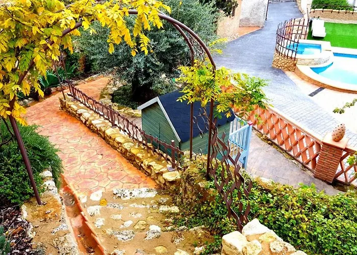 Casas Rurales Almoguer