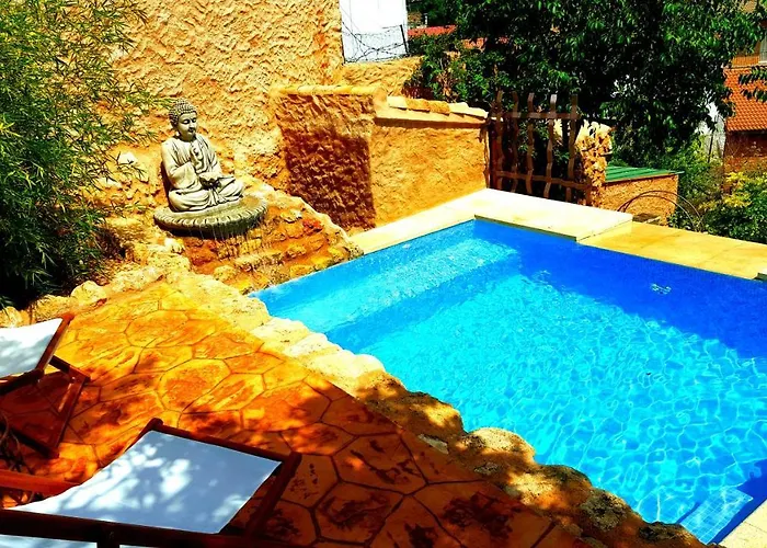 Casas Rurales Almoguer